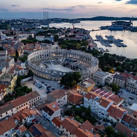 Apartamento Tina & Denis