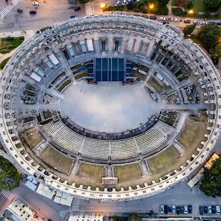 Apartamento Tina & Denis Pula